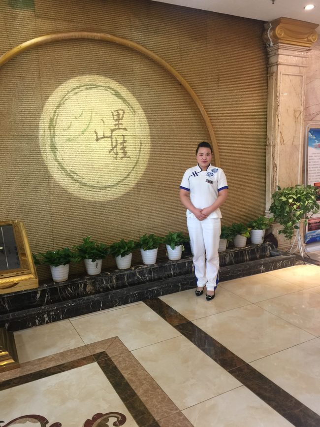 渔人码头店投稿员工照片.jpg 渔人码头店投稿员工照片.jpg